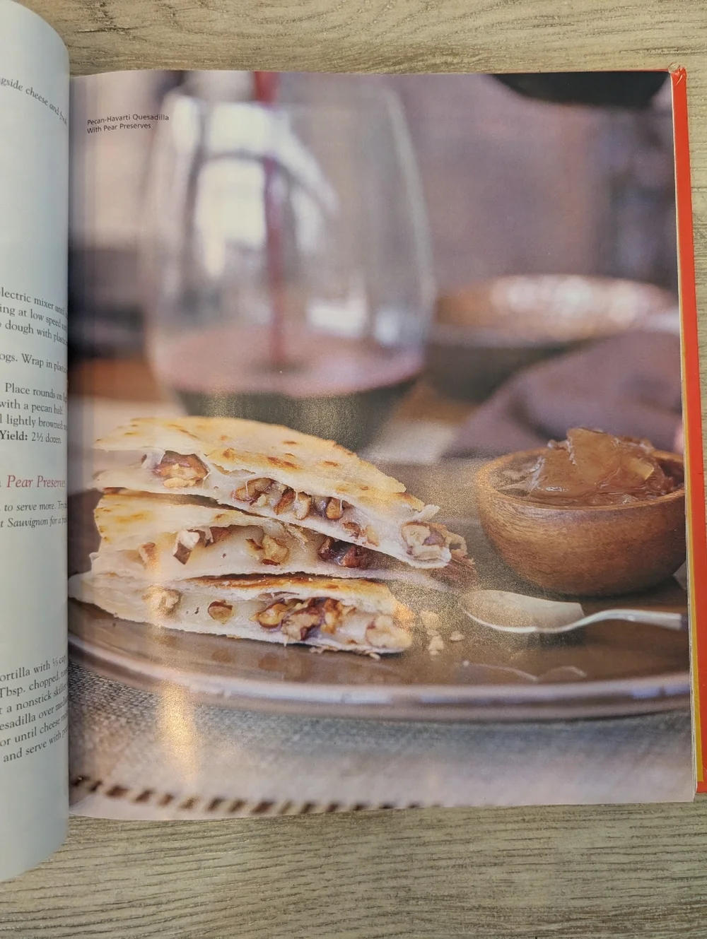 Southern Living Christmas Cookbook presented exclusively by‎ Dillard's Hardback
